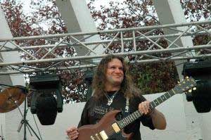 Luis Romero guitarrista Ñu
